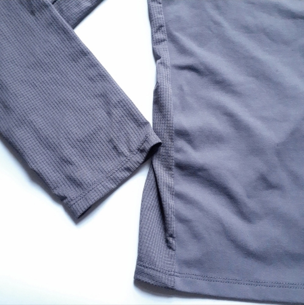 Fabletics women chinced back dark gray long sleeve top, size Medium - Picture 8 of 12